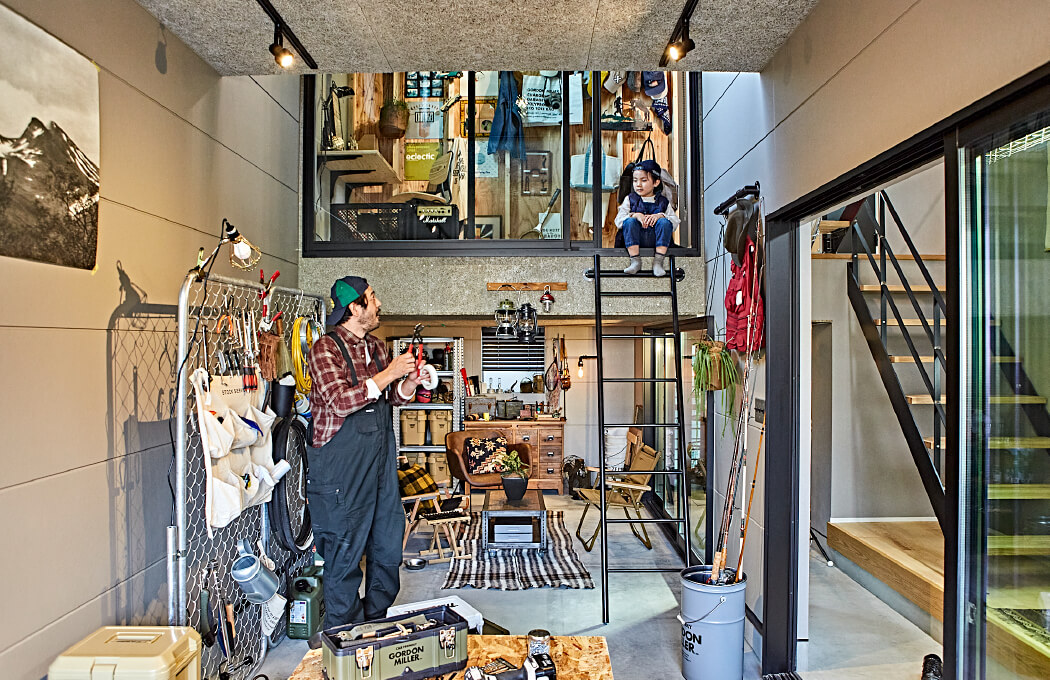 GARAGE