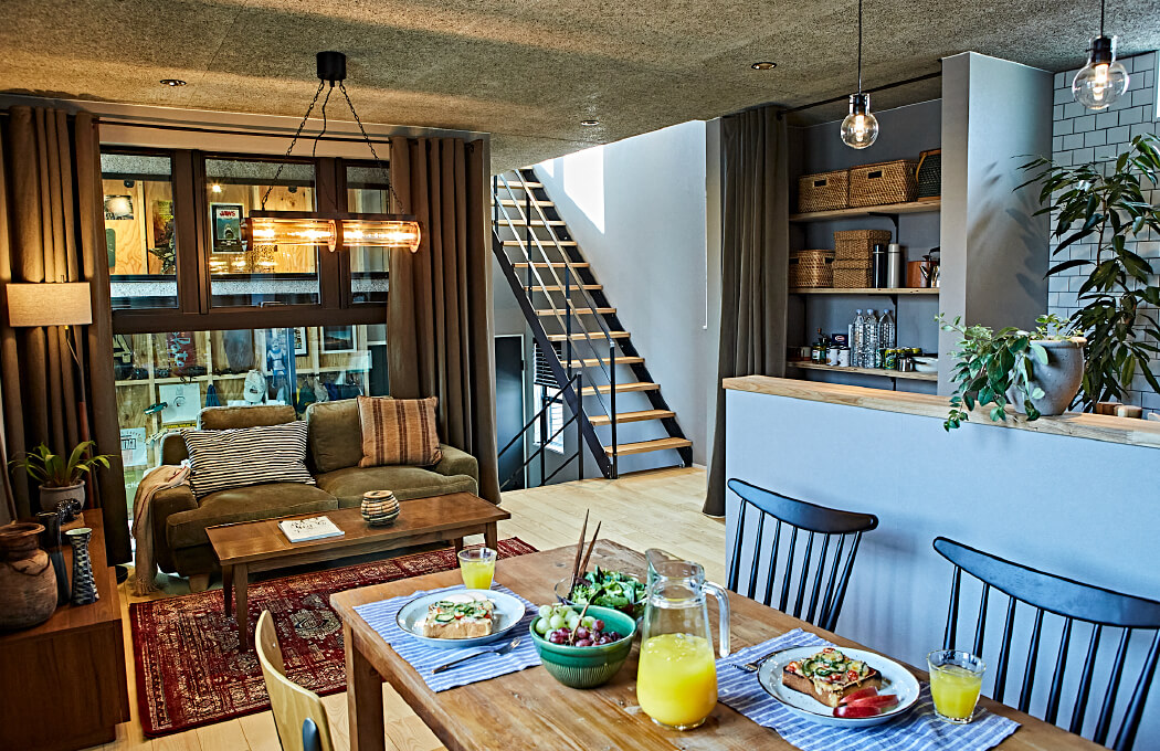 LIVING / DINNING